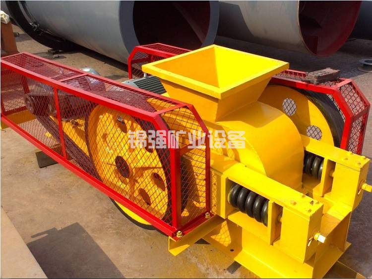 Roll crusher